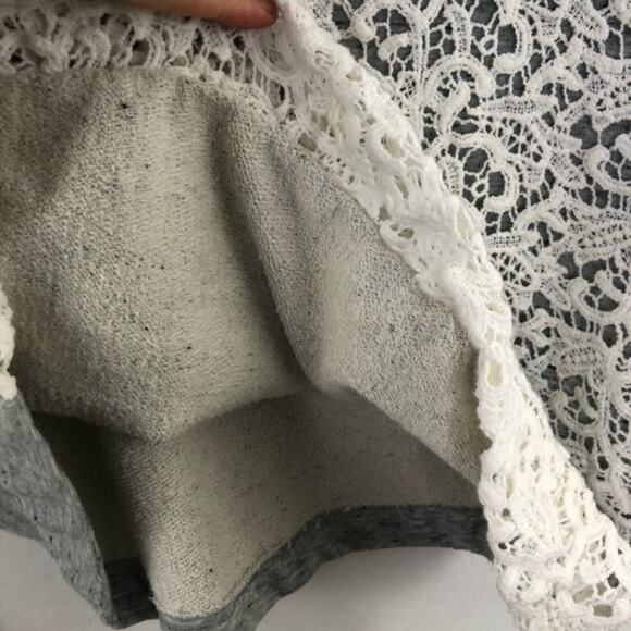 Sundance Lace Crochet Overlay Pullover Sweatshirt Size Medium - Picture 10 of 14